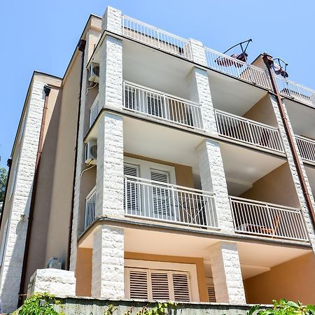 Apartments Minja S Petrovac Exterior foto